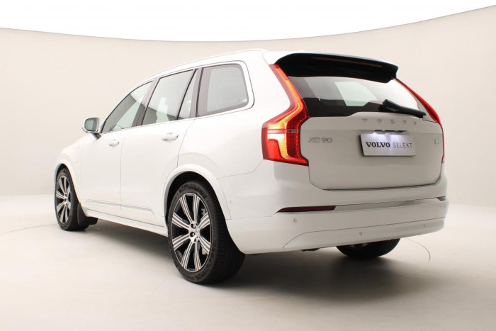 Volvo XC90 T8 AWD RECHARGE REZERVACE