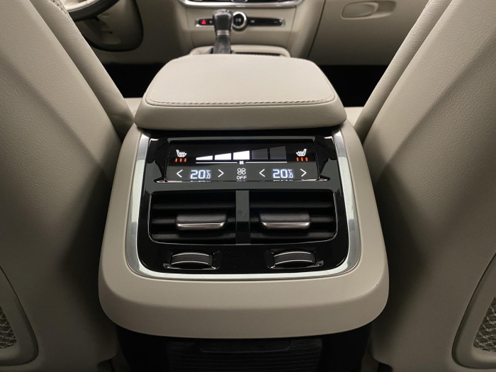 Volvo S90 T6 AWD INSCRIPTION AUT CZ