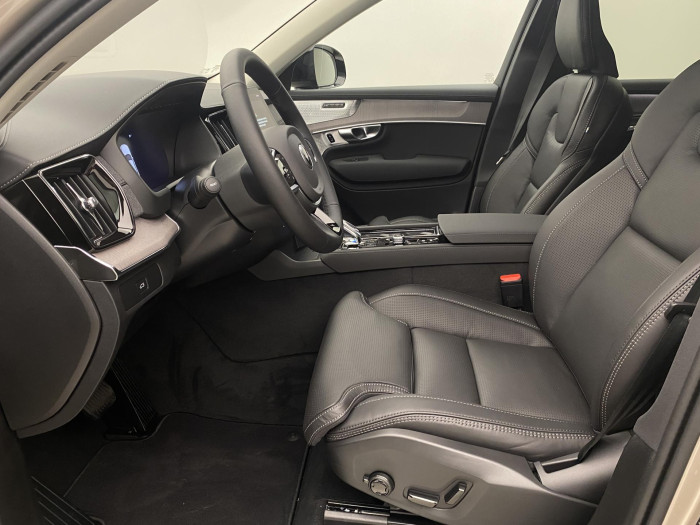 Volvo XC90 B5 AWD AUT DARK PLUS