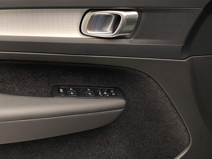 Volvo XC40 T4 RECHARGE CORE AUT CZ