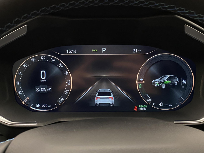 Lynk & Co 01 PHEV DCT AUT 1.maj