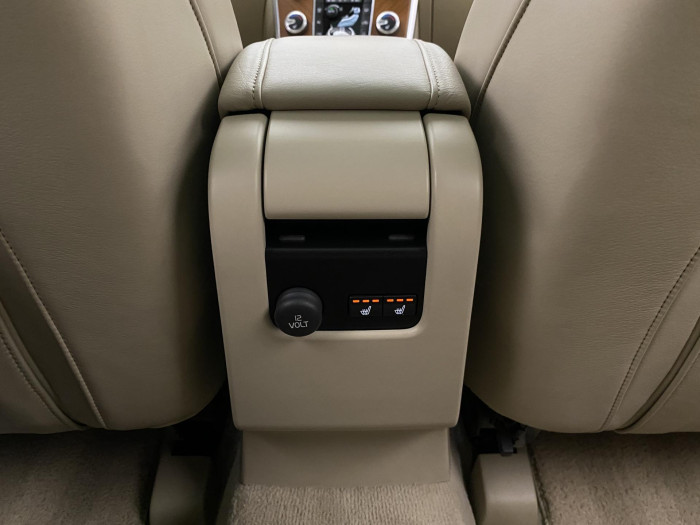 Volvo XC60 T6 AWD INSCRIPTION AUT CZ