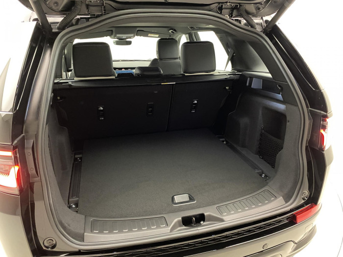 Land Rover Discovery Sport D200 DYNAMIC SE AWD REZERVACE 2.0 d Dynamic SE