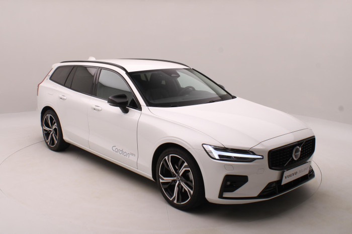 Volvo V60 B4 DARK PLUS AUT REZERVACE