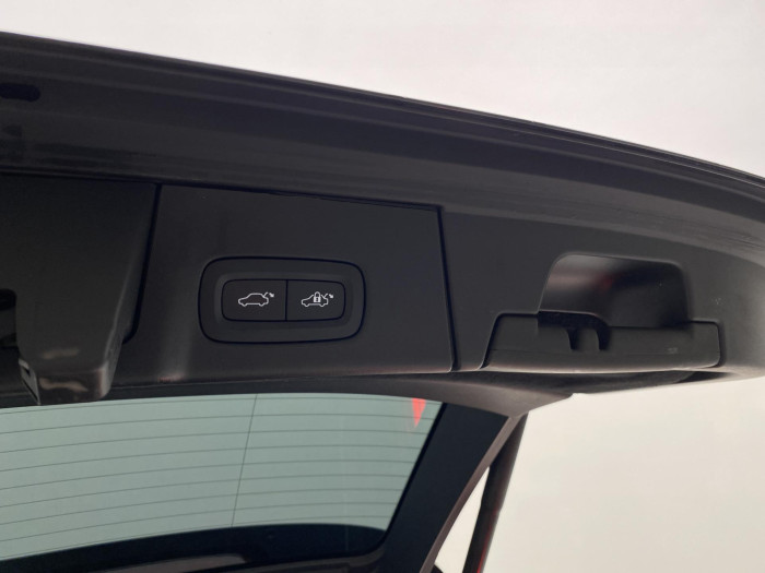 Volvo V90 D4 MOMENTUM AUT 2.0 d Momentum