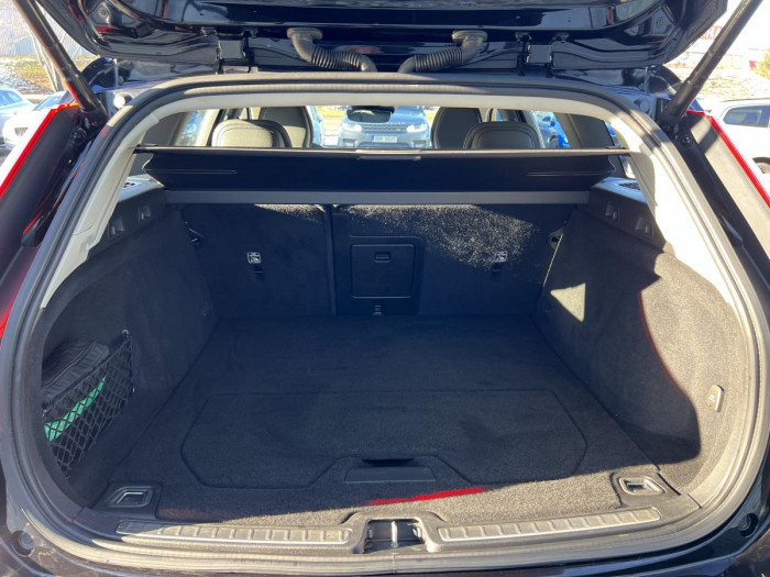 Volvo V60 B4 MOMENTUM Aut maj. 2.0 Momentum