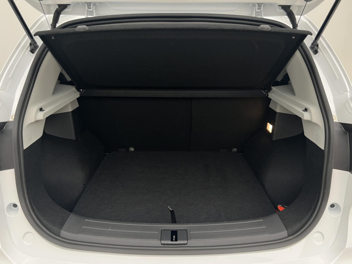 MG ZS 1.5 ESSENTIAL PLUS CZ 1.maj.