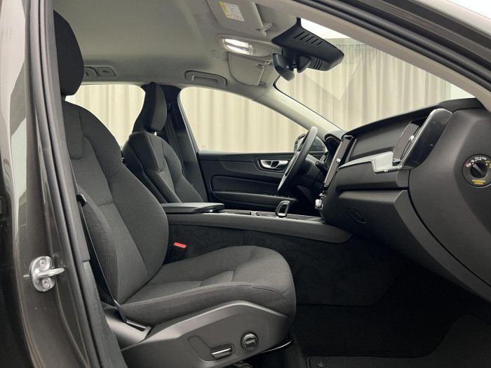 Volvo XC60 B4 MOMENTUM PRO AUT 1.maj. 2.0 Momentum