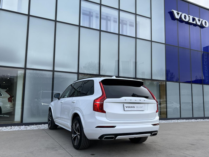 Volvo XC90 T8 AWD R-DESIGN 7 MÍSTNÁ Aut