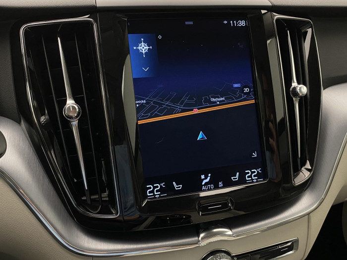 Volvo XC60 T5 AWD MOMENTUM AUT CZ 2.0 Momentum