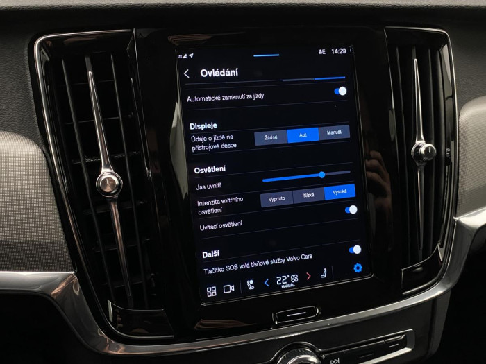 Volvo V90 B4 PLUS DARK AUT REZERVACE 2.0 Plus