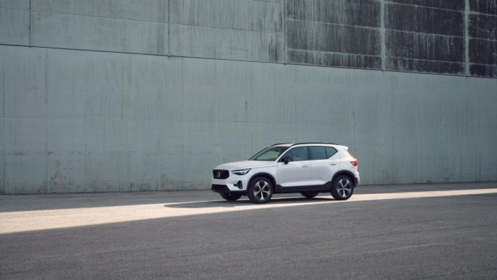 Volvo XC40 B4 AUT DARK PLUS
