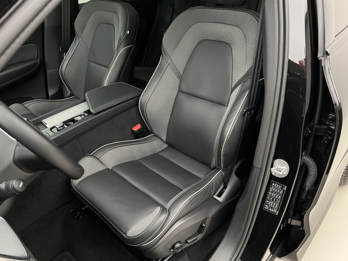 Volvo XC60 B5 AWD ULTRA BLACK EDITION AUT 2.0 Edition