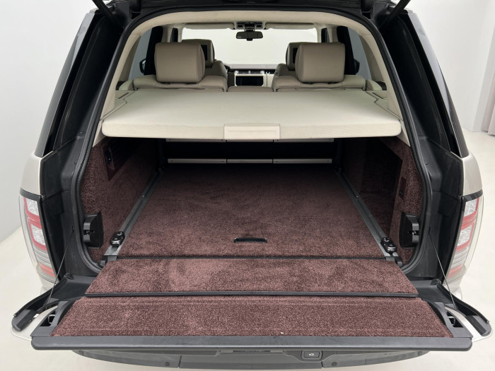 Land Rover Range Rover 4.4 SDV8 AUTOBIOGRAPHY AWD AUT