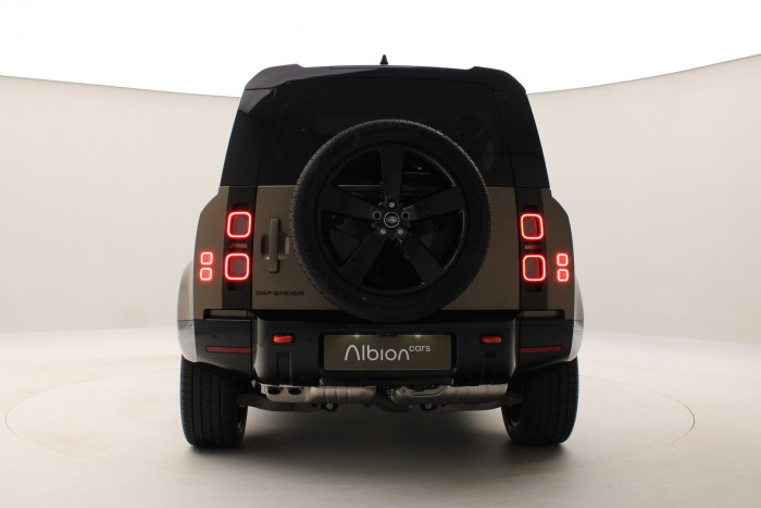 Land Rover Defender 110 D300 X AWD REZERVACE 3.0 d