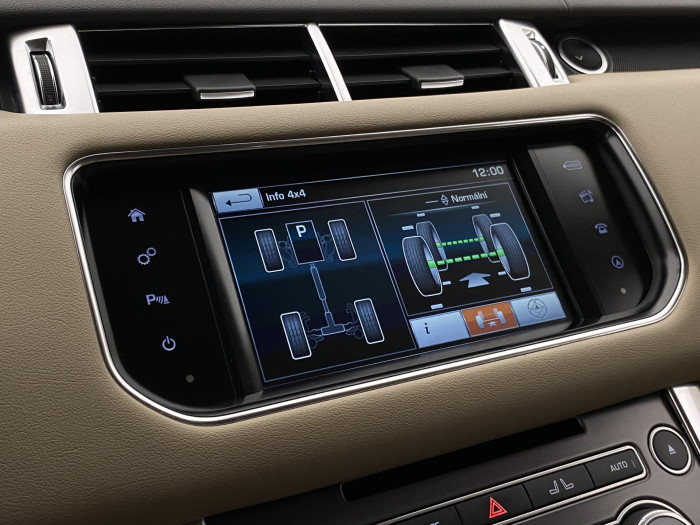 Land Rover Range Rover Sport 3.0 TDV6 AWD SE AUT CZ 1.maj 3.0 SE