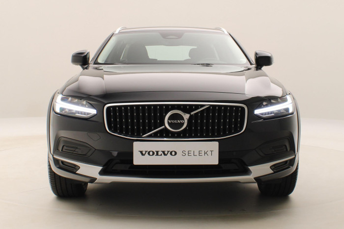 Volvo V90 CC B4 AWD PLUS AUT  REZERVACE