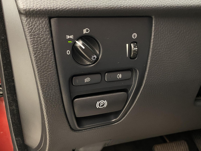 Volvo XC90 D5 AWD SUMMUM AUT CZ 2.4 d Summum