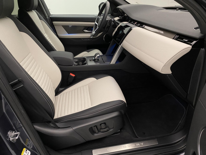 Land Rover Discovery Sport D200 SE DYNAMIC AWD CZ 1.maj 2.0 d SE Dynamic