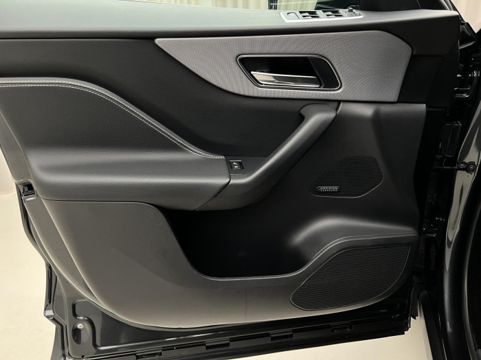 Jaguar F-Pace 30D S AWD AUT 3.0 d