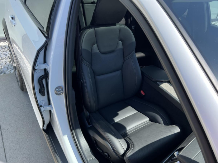 Volvo V90 CROSS COUNTRY B5 AWD Aut 1.maj