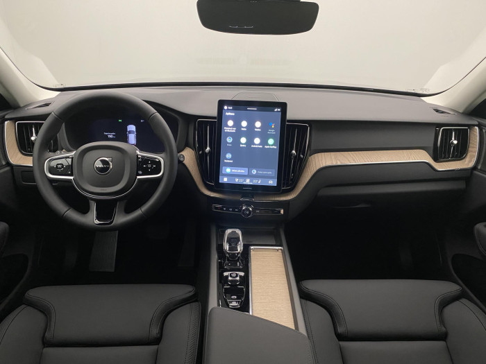 Volvo XC60 B5 AWD AUT DARK PLUS