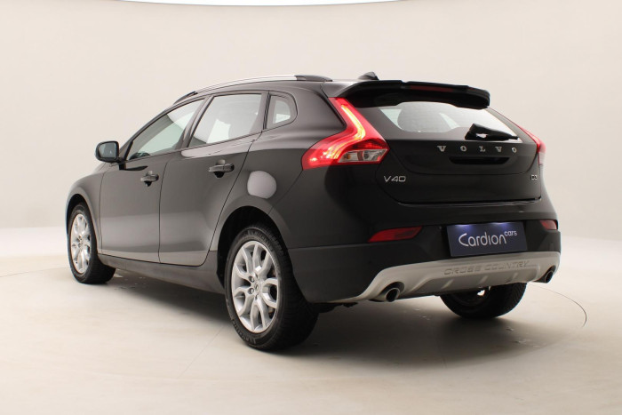 Volvo V40 CC D3 MOMENTUM AUT NAVIGACE 2.0 d CC CC Momentum