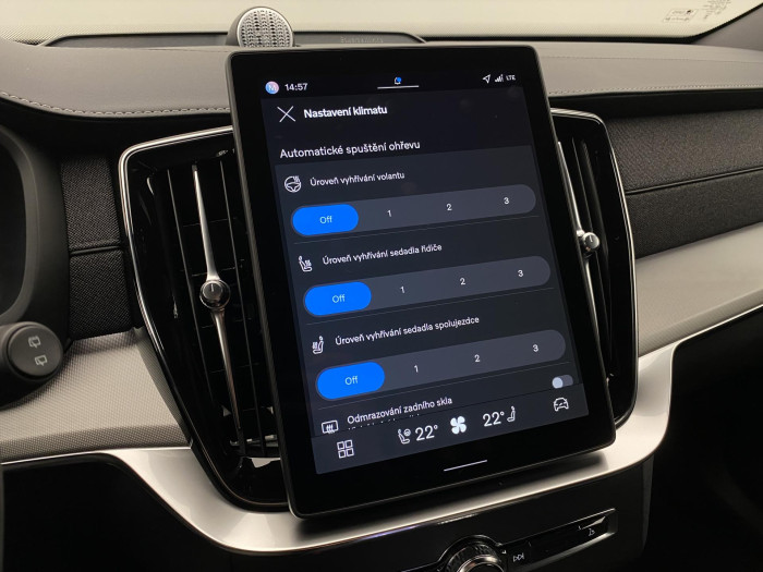 Volvo XC90 B5 AWD BLACK EDITION PLUS 7