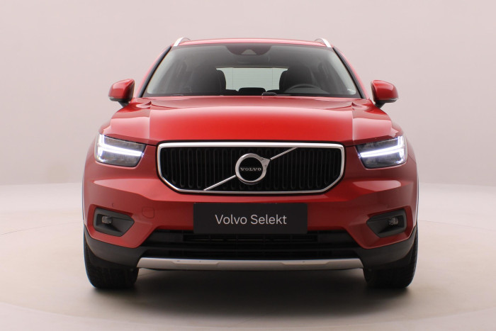 Volvo XC40 T4 MOMENTUM AUT CZ 2.0 Momentum