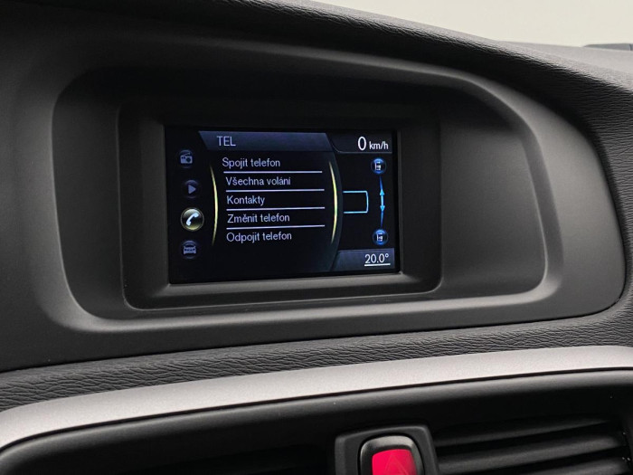 Volvo V40 T2 TEMPOMAT CZ REZERVACE