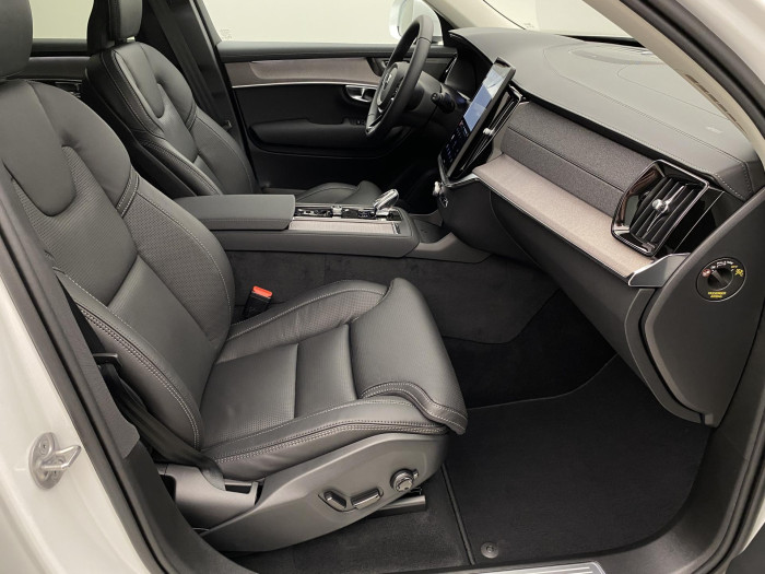 Volvo XC90 T8 AWD RECHARGE BRIGHT PLUS 7m