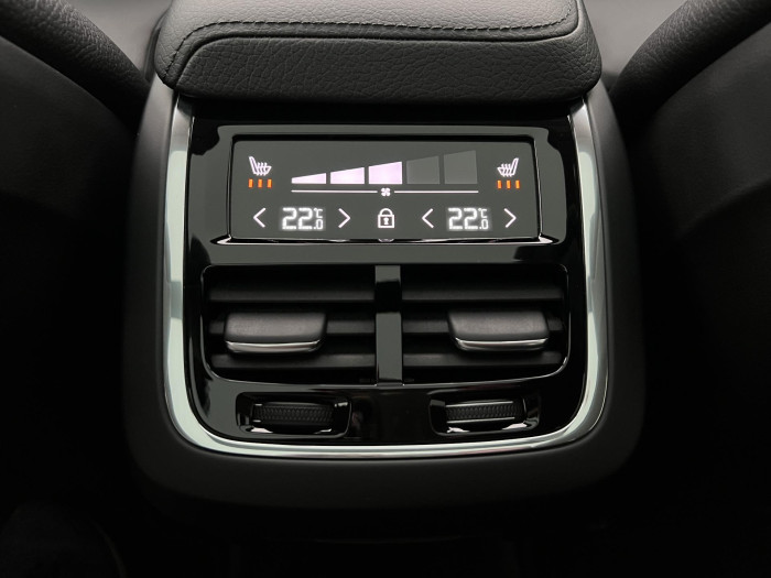 Volvo XC60 B5 AWD INSCRIPTION AUT