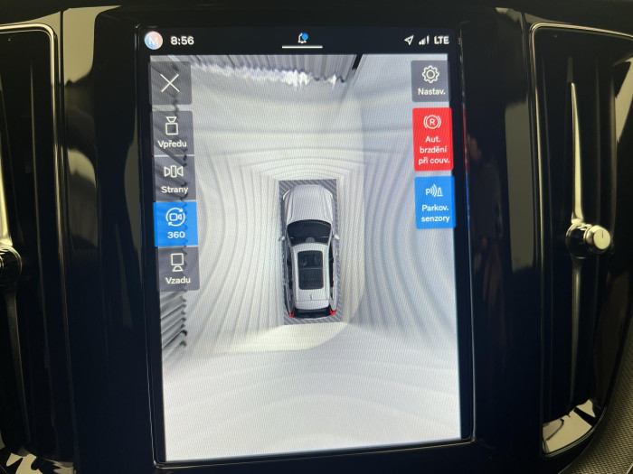 Volvo XC60 B5 AWD PLUS DARK AUT 1.maj.