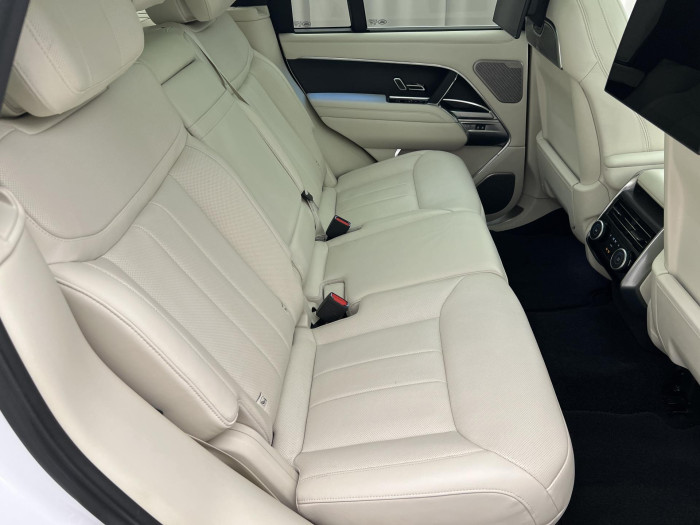 Land Rover Range Rover P550e AUTOBIOGRAPHY AWD AUT CZ