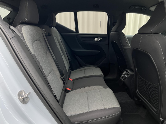 Volvo XC40 B3 DARK PLUS AUT