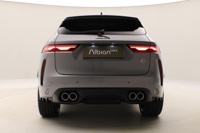 Jaguar F-Pace SVR 5.0 AWD AUT REZERVACE