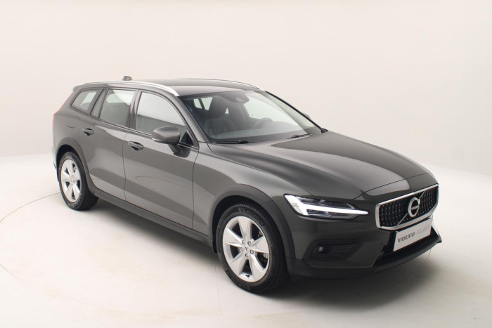Volvo V60 CC B4 AWD ADVANCED REZERVACE 2.0 CC CC