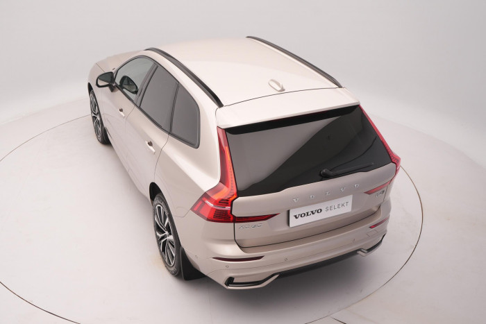 Volvo XC60 B4 AWD PLUS DARK AUT 1. maj
