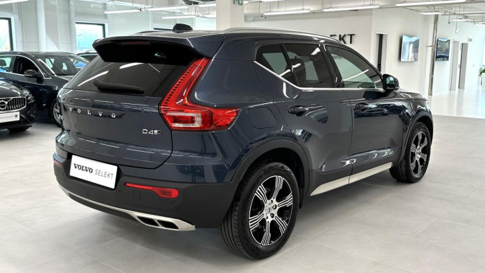 Volvo XC40 D4 AWD INSCRIPTION REZERVACE 2.0 d