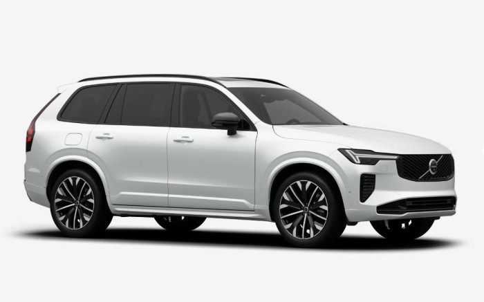 Volvo XC90 B5 AWD AUT DARK ULTRA 7-míst