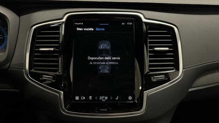 Volvo XC90 T8 AWD RECHARGE REZERVACE