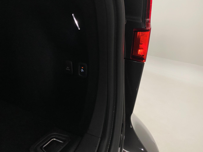 Volvo V60 CC B5 AWD PLUS BRIGHT 1.maj