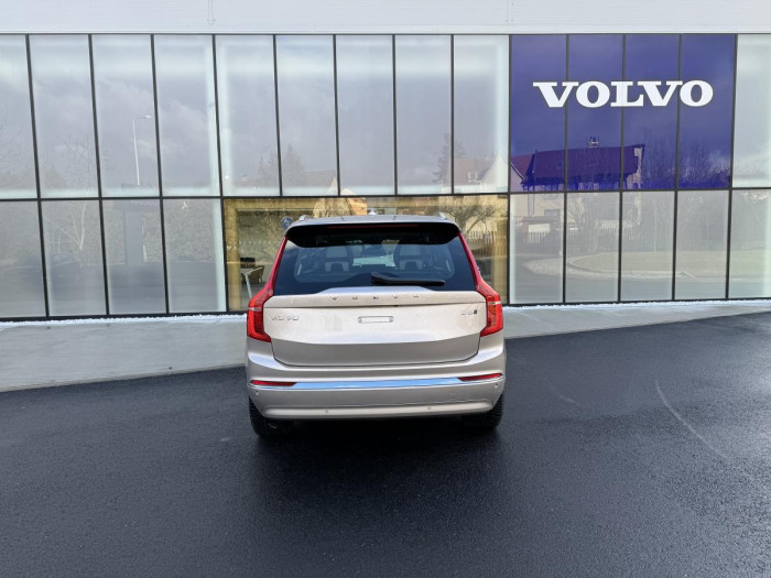 Volvo XC90 B5 AWD AUT BRIGHT PLUS 7-míst 2.0 Plus