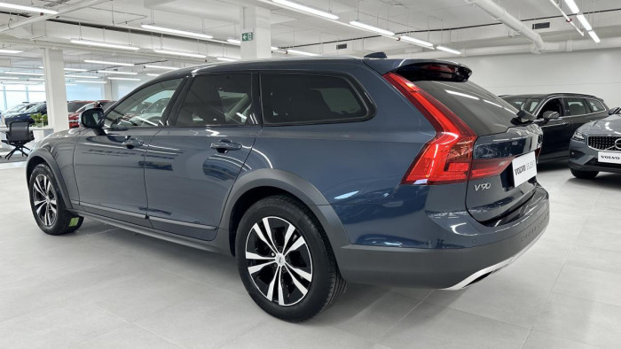 Volvo V90 CROSS COUNTRY D4 REZERVACE 2.0 d