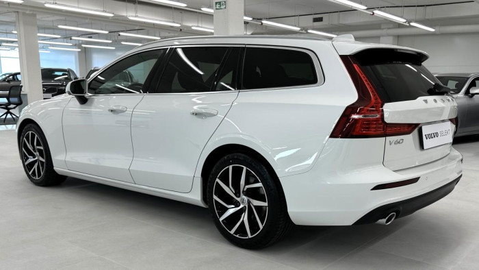 Volvo V60 T5 MOMENTUM POLESTAR REZERVACE 2.0 Momentum