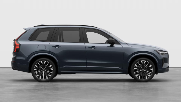 Volvo XC90 B5 AWD AUT DARK PLUS 7míst