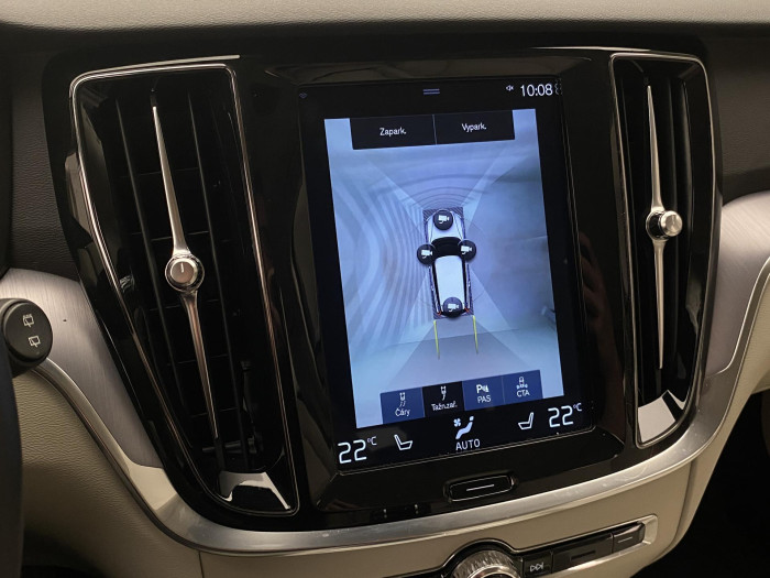 Volvo V60 D3 MOMENTUM PRO REZERVACE 2.0 d Momentum