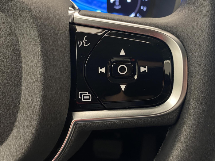 Volvo XC90 B5 AWD DARK PLUS AUT CZ