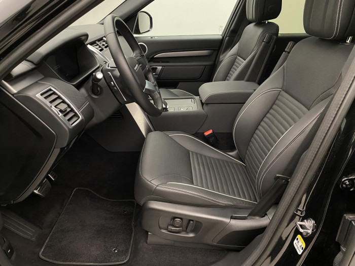 Land Rover Discovery D250 AWD R-DYNAMIC REZERVACE 3.0 d Dynamic