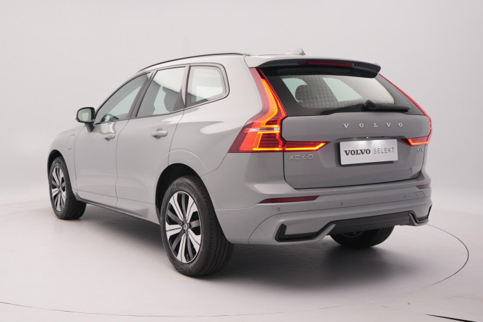 Volvo XC60 T6 AWD RECHARGE AUT CZ 1.maj